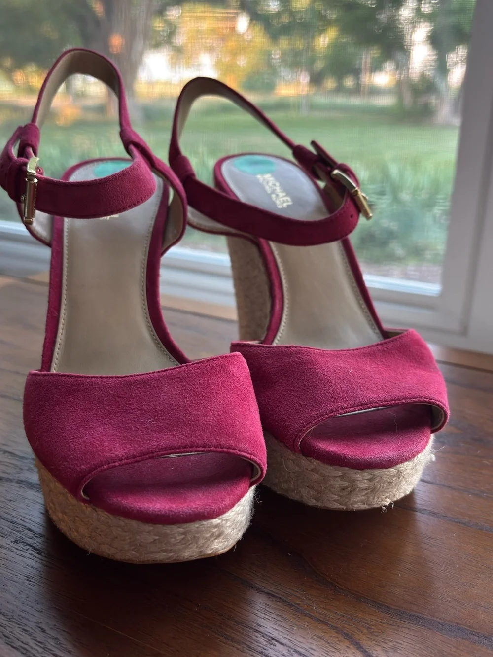 Michael Kors Jamea Raspberry Suede Espadrille Wedge Sandals Size 8